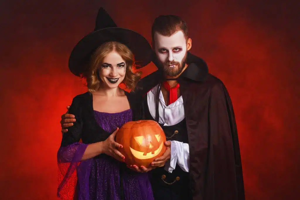 déguisement costume Halloween diable diablesse couple homme femme enfant